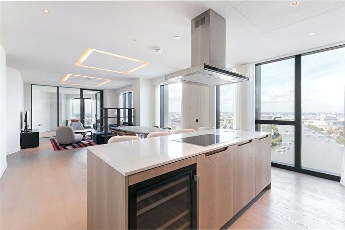 3 Bedroom Flat To Rent In River Park Tower, Nine Elms Lane, Nine Elms, SW8