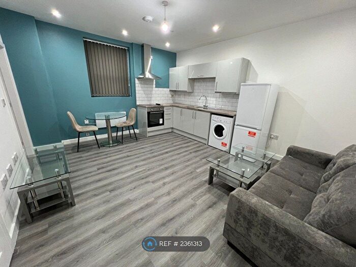 1 Bedroom Flat To Rent In Chestergate, Stockport, SK1