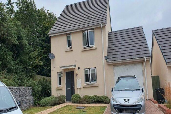 3 Bedroom Detached House To Rent In The Knowle, Newton Abbot, TQ12