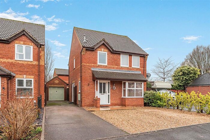 3 Bedroom Detached House For Sale In Coopers Gate, Banbury, OX16