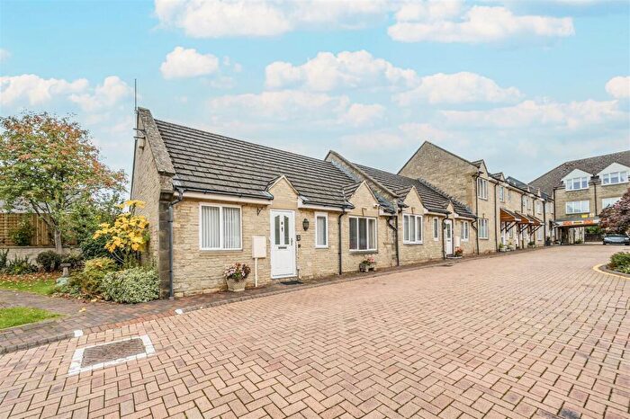 2 Bedroom Bungalow For Sale In Blenheim Court, Back Lane, Winchcombe, GL54