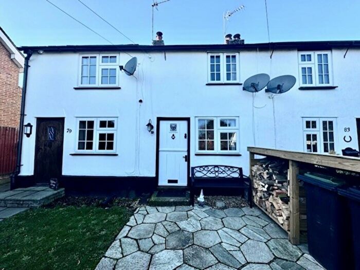 2 Bedroom Terraced House For Sale In High Street, Broom, SG18