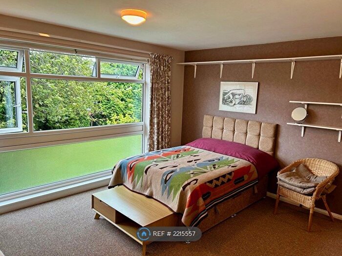 Studio To Rent In Tintern Avenue, Manchester, M20