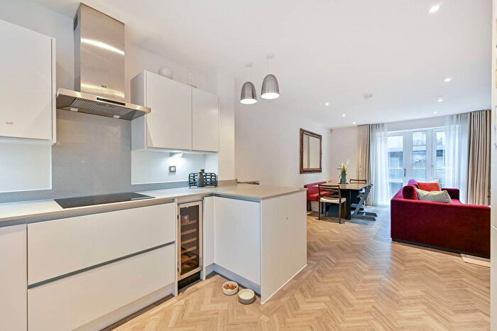 4 Bedroom Terraced House For Sale In Swan Street, Old Isleworth, Isleworth, TW7
