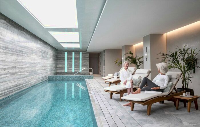 2 Bedroom Flat For Sale In Dovehouse Street, Chelsea, London, SW3