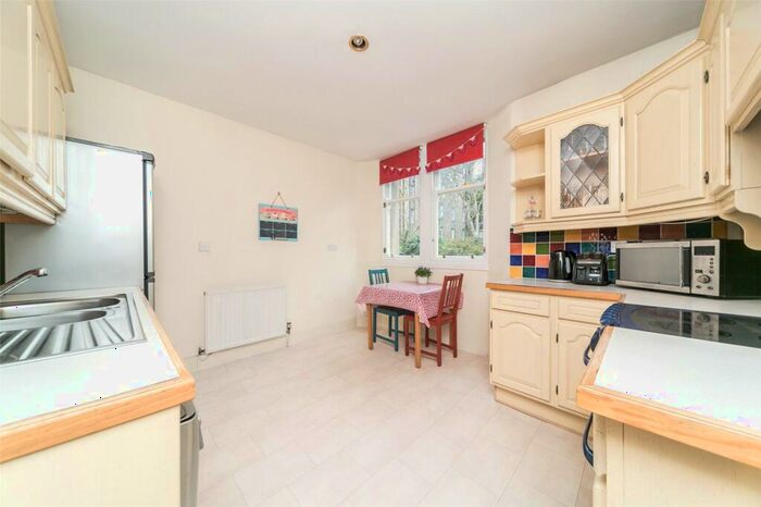 1 Bedroom Property To Rent In Great King Street, Edinburgh, EH3