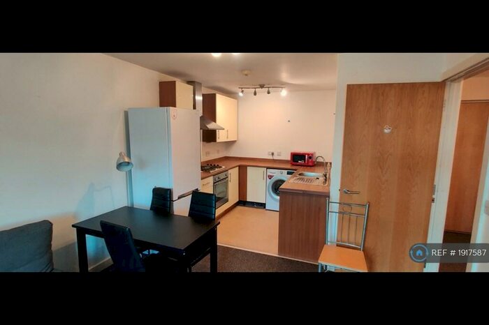 1 Bedroom Flat To Rent In Beauchamp House, Coventry, CV1