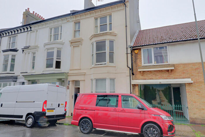 4 Bedroom House Of Multiple Occupation To Rent In Chesham Road, Brighton, BN2