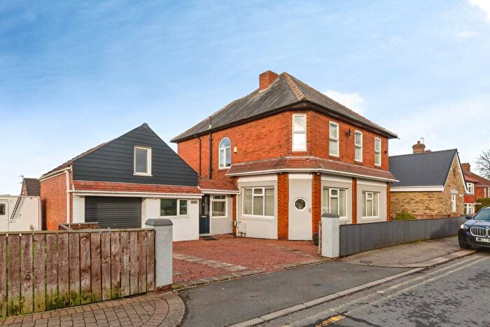 4 Bedroom Detached House For Sale In High Street, Ferryhill, DL17