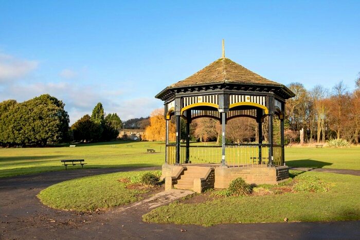 4 Bedroom Detached House For Sale In "The Woodleigh - Plot " At Ring Road, West Park, Leeds, LS16