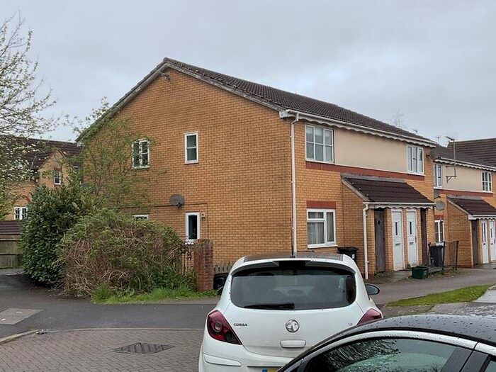 1 Bedroom Maisonette To Rent In Hallen Close, Emersons Green, Bristol, BS16