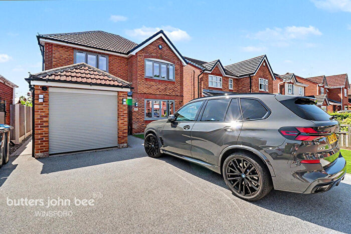 4 Bedroom Detached House For Sale In Rosewood Drive, Winsford, CW7
