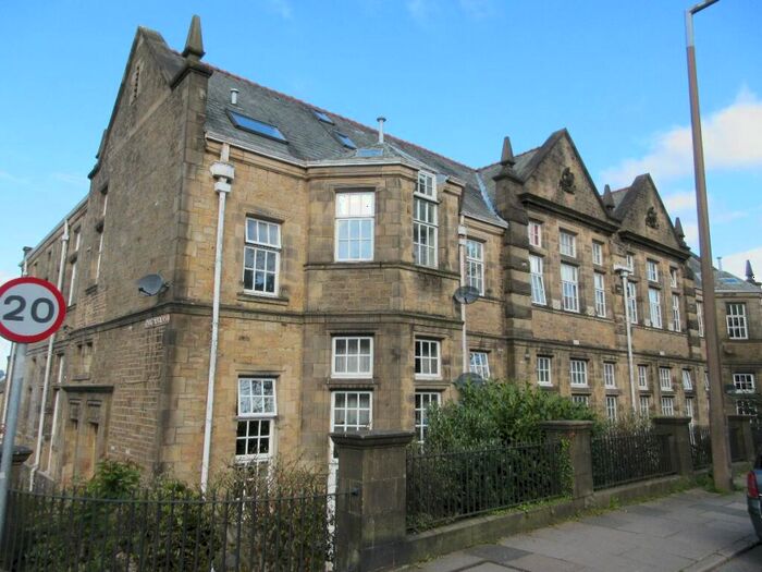 2 Bedroom Flat To Rent In The Hastings, Greaves, Lancaster, LA1