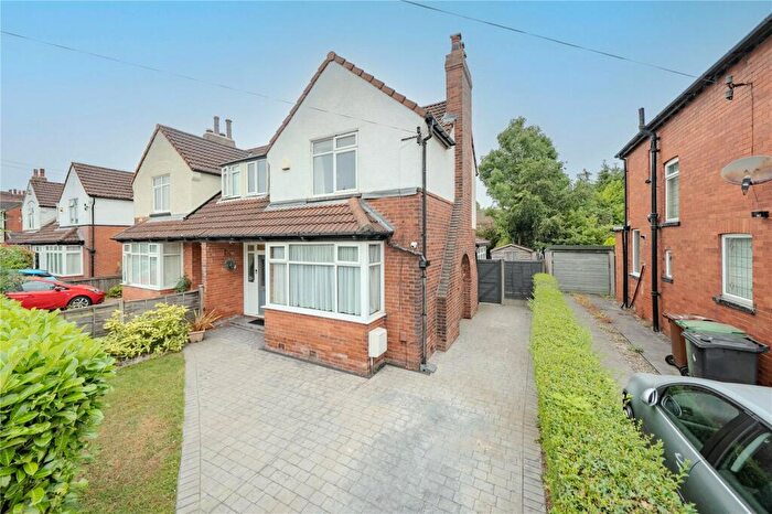 3 Bedroom Semi-Detached House For Sale In Moor Grange View, Leeds, West Yorkshire, LS16