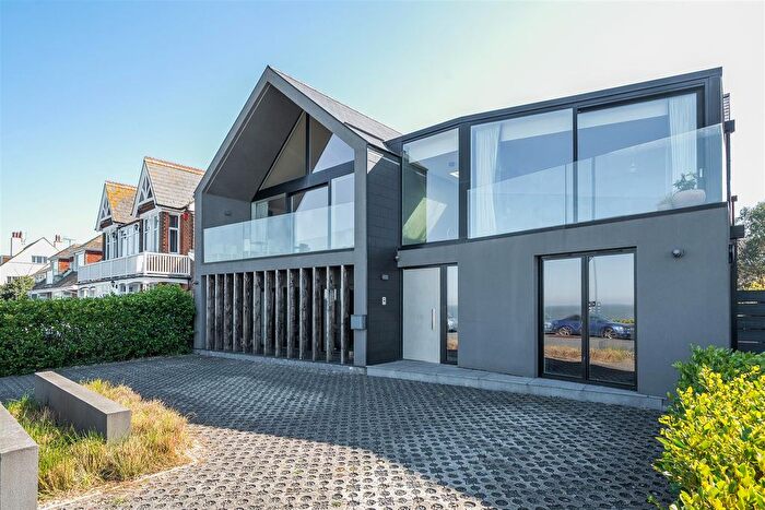5 Bedroom Detached House For Sale In Marine Parade, Tankerton, Whitstable, CT5