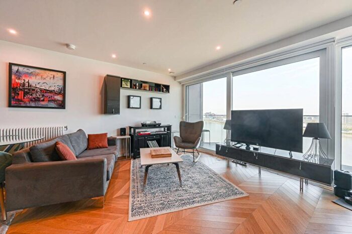 2 Bedroom Flat To Rent In Hennessey Apartments, Brigadier Walk, Woolwich, SE18