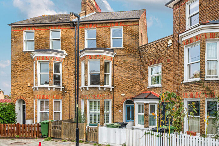 4 Bedroom Terraced House For Sale In Rommany Road, West Norwood, London, SE27