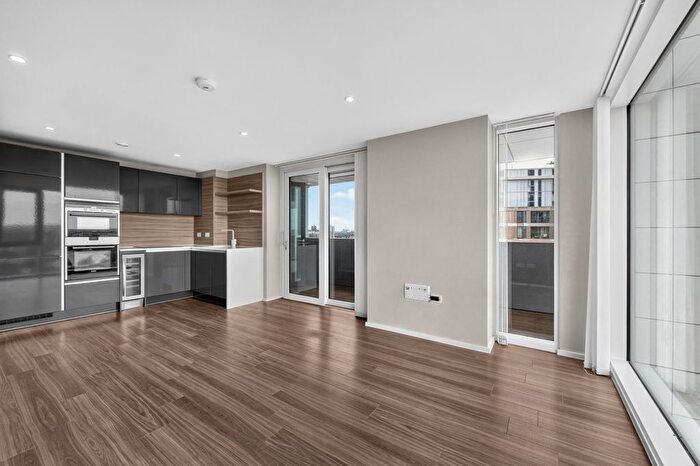 2 Bedroom Flat For Sale In Beacon Tower, Spectrum Way, SW18