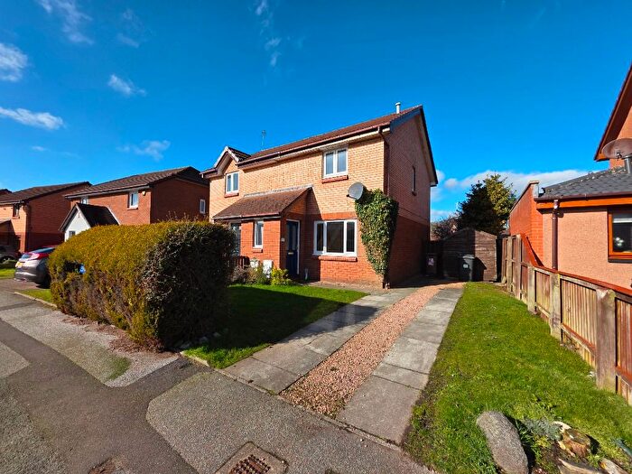 3 Bedroom Semi-Detached House To Rent In Ashwood Road, Bridge Of Don, Aberdeen, AB22