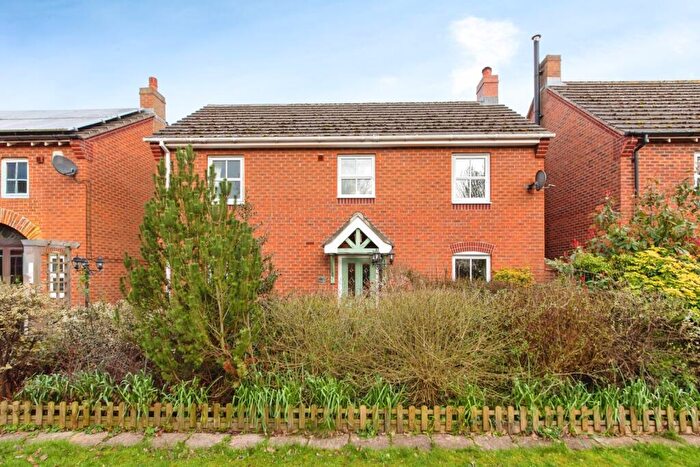 3 Bedroom Detached House For Sale In Privet Walk, Witham St. Hughs, Lincoln, Lincolnshire, LN6