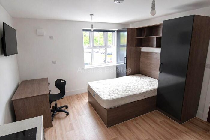 Studio To Rent In Charndon Close, Reading, RG2