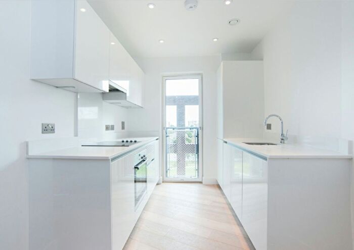 2 Bedroom Flat For Sale In Cube Building, Wenlock Road, N1 - Photo 3