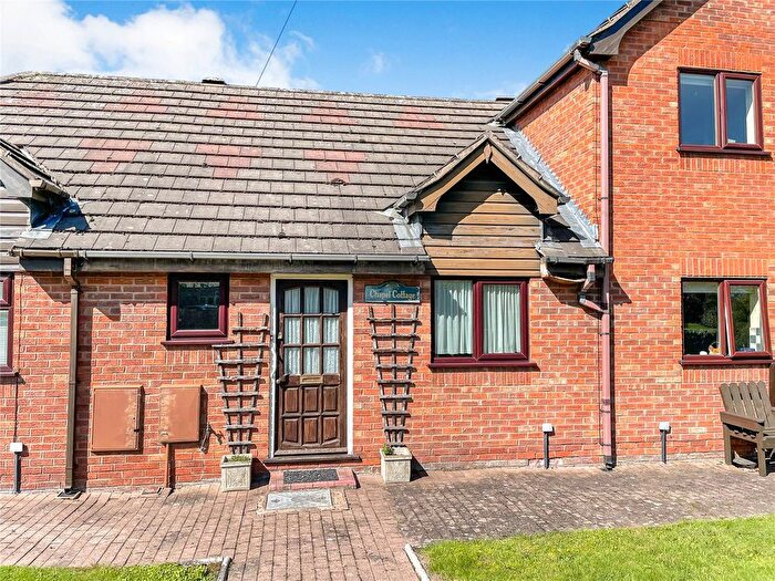 1 Bedroom Bungalow For Sale In Chapel Cottages, Moor Lane, Waverton, Chester, CH3