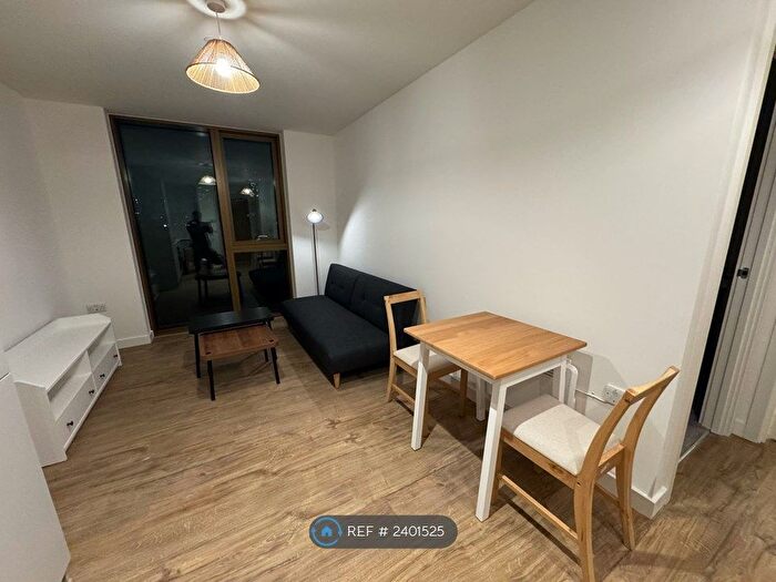 1 Bedroom Flat To Rent In Essex Street, Birmingham, B5