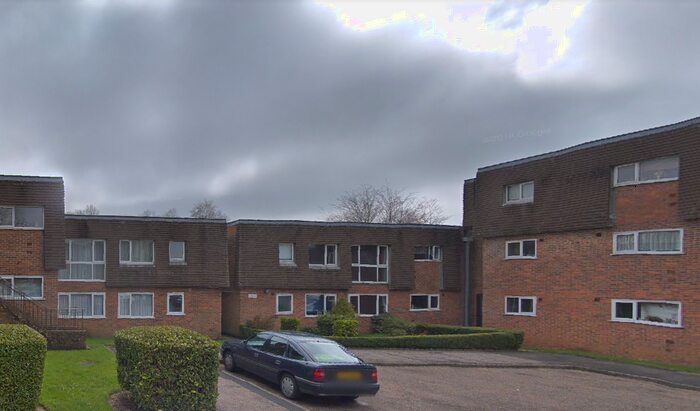 1 Bedroom Flat To Rent In Iveagh Close, Northwood, HA6