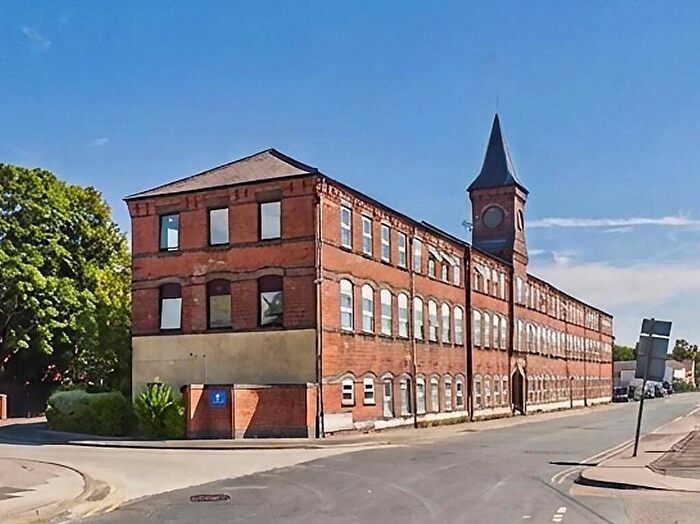2 Bedroom Flat For Sale In The Garland, Leen Court, Nottingham, NG7