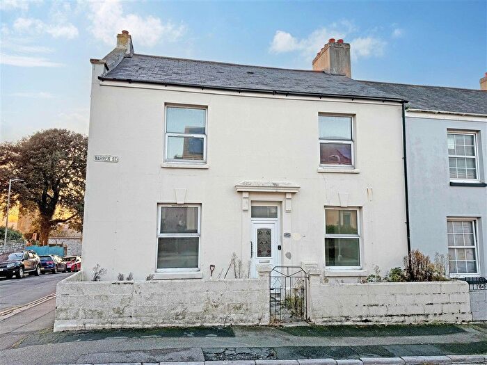 4 Bedroom End Terrace House For Sale In Warren Street, Plymouth, PL2