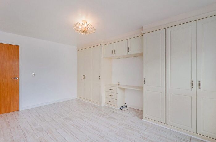 1 Bedroom Flat For Sale In Centurion Square, Skeldergate, York, YO1