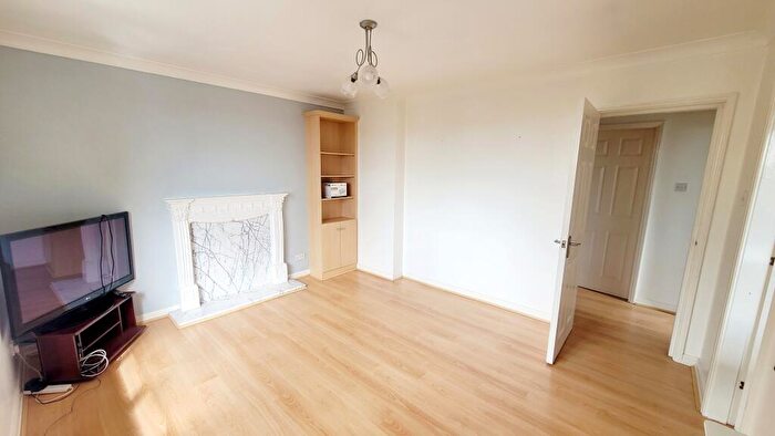 2 Bedroom Apartment To Rent In Longview Court, Swinton, M27