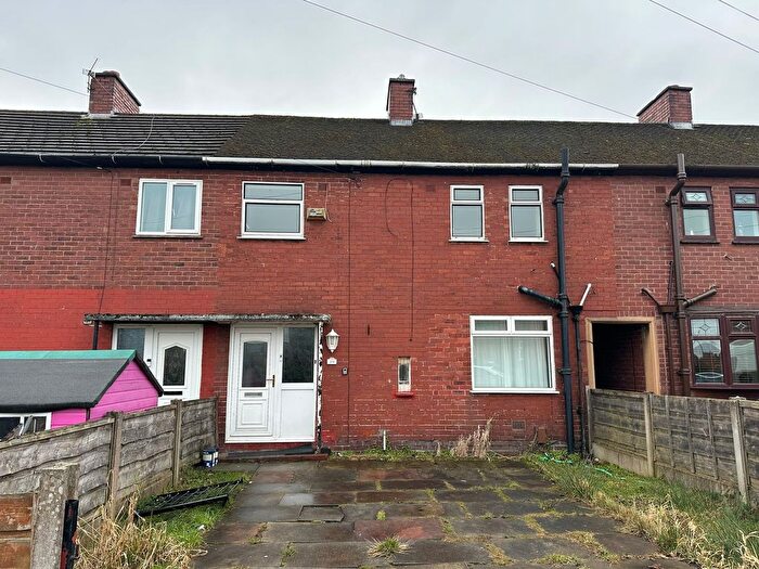 3 Bedroom Terraced House For Sale In Denshaw Avenue, Denton, M34