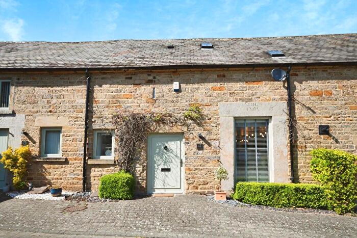2 Bedroom Barn Conversion For Sale In The Old Stables, Birdholme Farm, Derby Road, Wingerworth, Chesterfield, S42