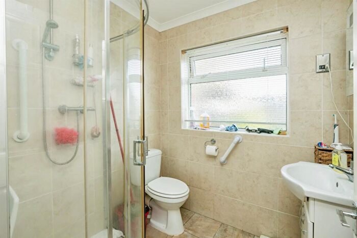 2 Bedroom Detached Bungalow For Sale In Cobald Road, Pevensey Bay, Pevensey, BN24