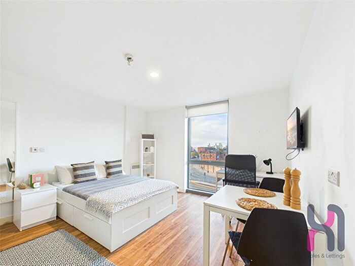 Property To Rent In The Studios, Plaza Boulevard, Liverpool, L8