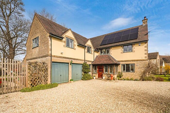 5 Bedroom Detached House For Sale In Shepherds Well, Rodborough Common, Stroud, GL5