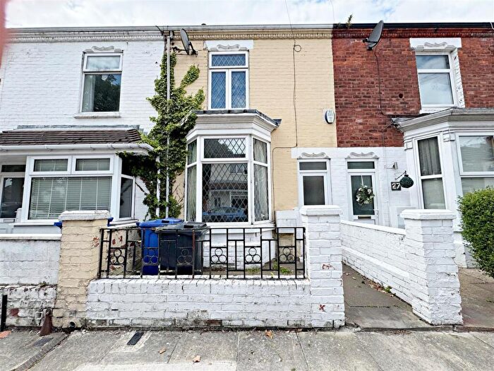 3 Bedroom Terraced House For Sale In Glebe Road, Cleethorpes, N.E. Lincs, DN35