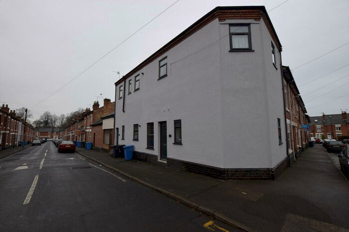 2 Bedroom Flat To Rent In Walter Street, Derby, Derbyshire, DE1