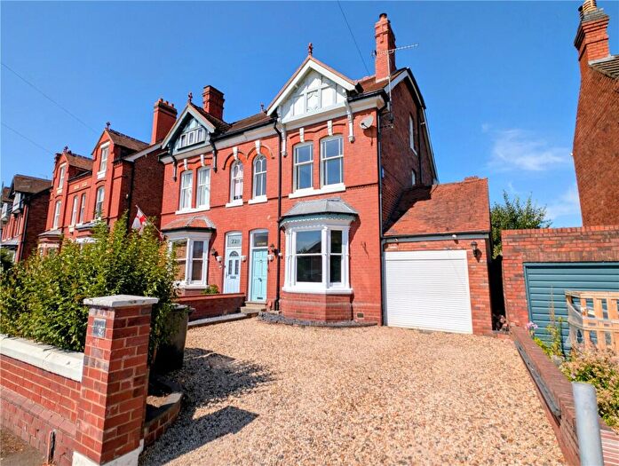 4 Bedroom Semi-Detached House For Sale In Sutton Park Road, Kidderminster, Worcestershire, DY11