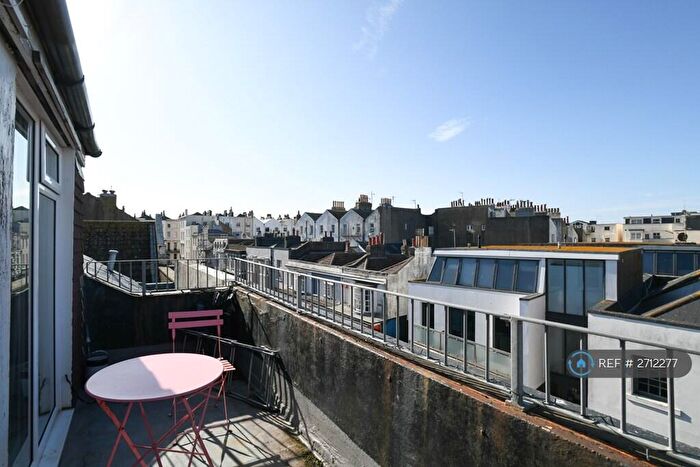 6 Bedroom Terraced House To Rent In St. Georges Road, Brighton, BN2