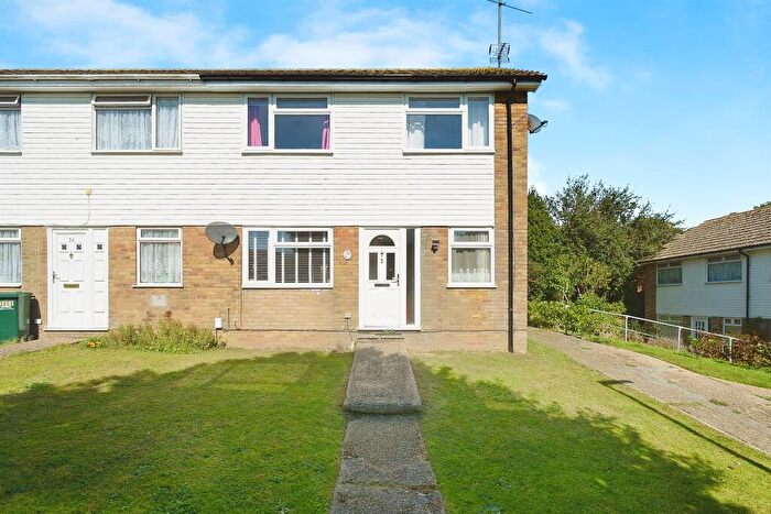 3 Bedroom End Of Terrace House For Sale In Catherine Vale, Brighton, BN2