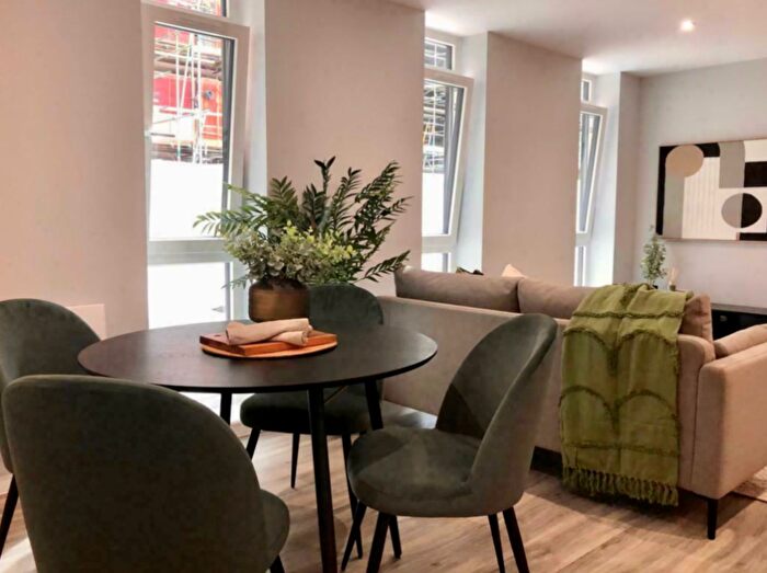 2 Bedroom Apartment To Rent In All Six House, Derby Square, Liverpool, Merseyside, L2