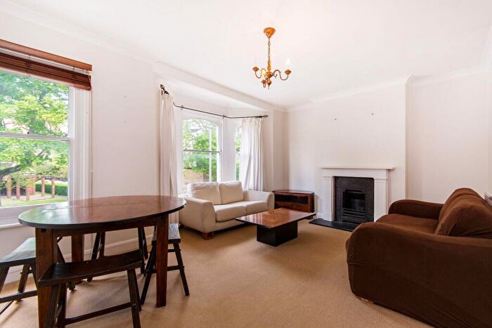 2 Bedroom Flat To Rent In Cabul Road, Battersea, London, SW11