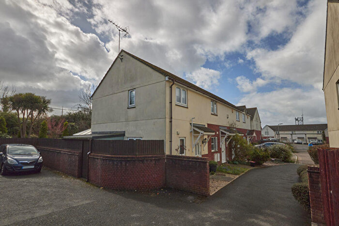 2 Bedroom Terraced House For Sale In Castle Mount, Exeter, EX4