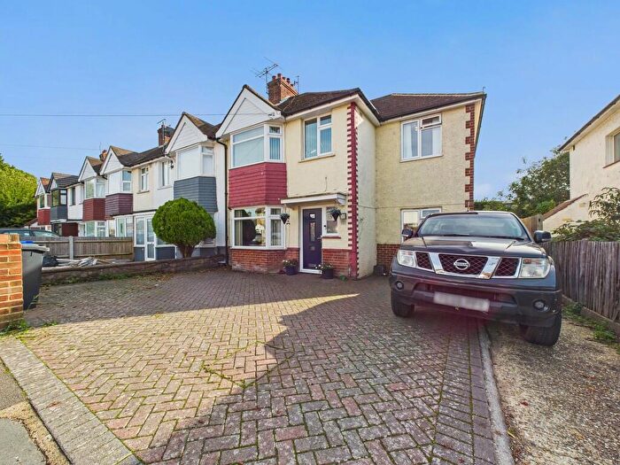 4 Bedroom End Of Terrace House To Rent In Clarendon Road, Worthing, BN14
