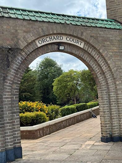3 Bedroom Flat To Rent In Orchard Court, Edgware, Edgware, Middlesex, HA8