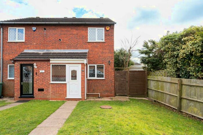2 Bedroom Semi-Detached House To Rent In Tilesford Close, Shirley, B90