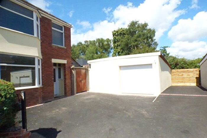 3 Bedroom Semi-Detached House To Rent In Priestley Avenue, Pinhoe, Exeter, EX4
